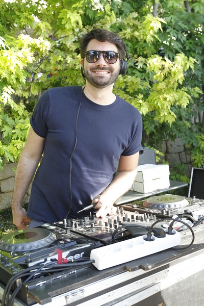 Perrier Decks on the Peak